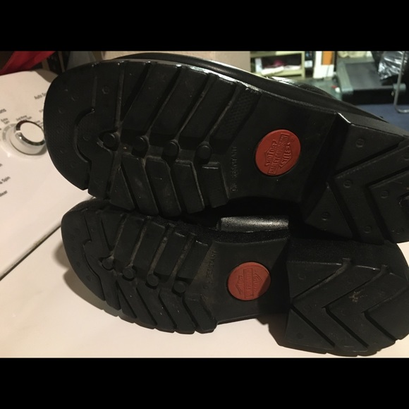 Going in trash, dont feel comfortable selling - Picture 5 of 11